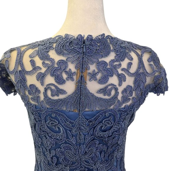 Tadashi Shoji Embroidered Lace Special Occasion Dress Size 4 - Picture 5 of 6